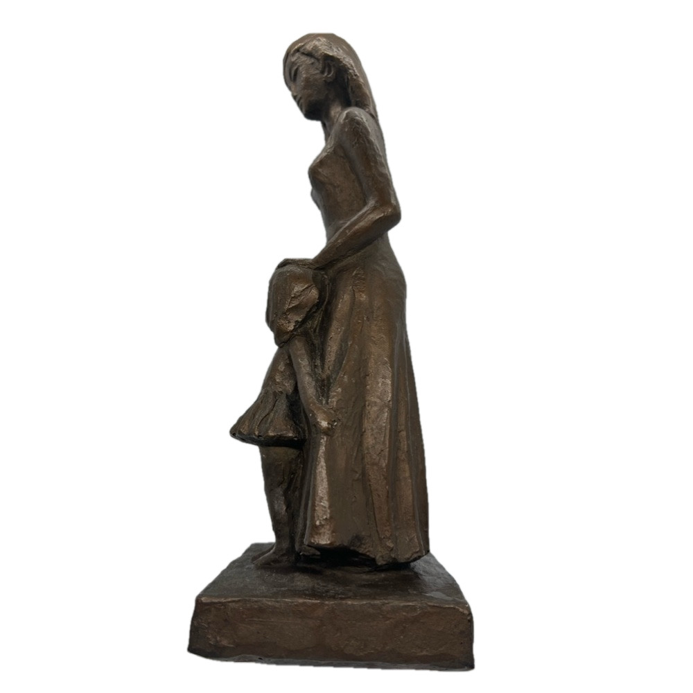 Vintage Leonardo Art Works Inc. Sculpture of Woman With Child 1967 Plaster 12" - Picture 2 of 5